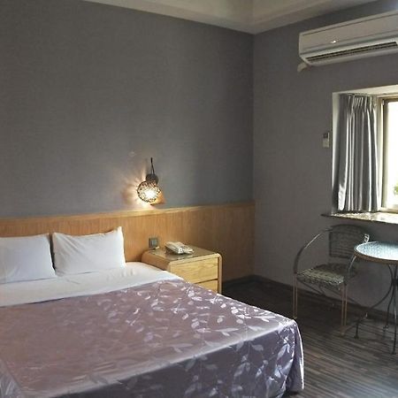 愛情海 Motel Toufen Luaran gambar
